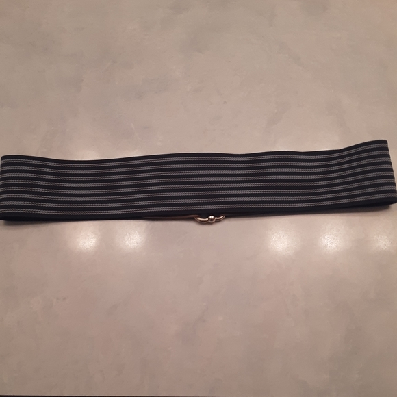 Cute Reverseable belt - Picture 4 of 7